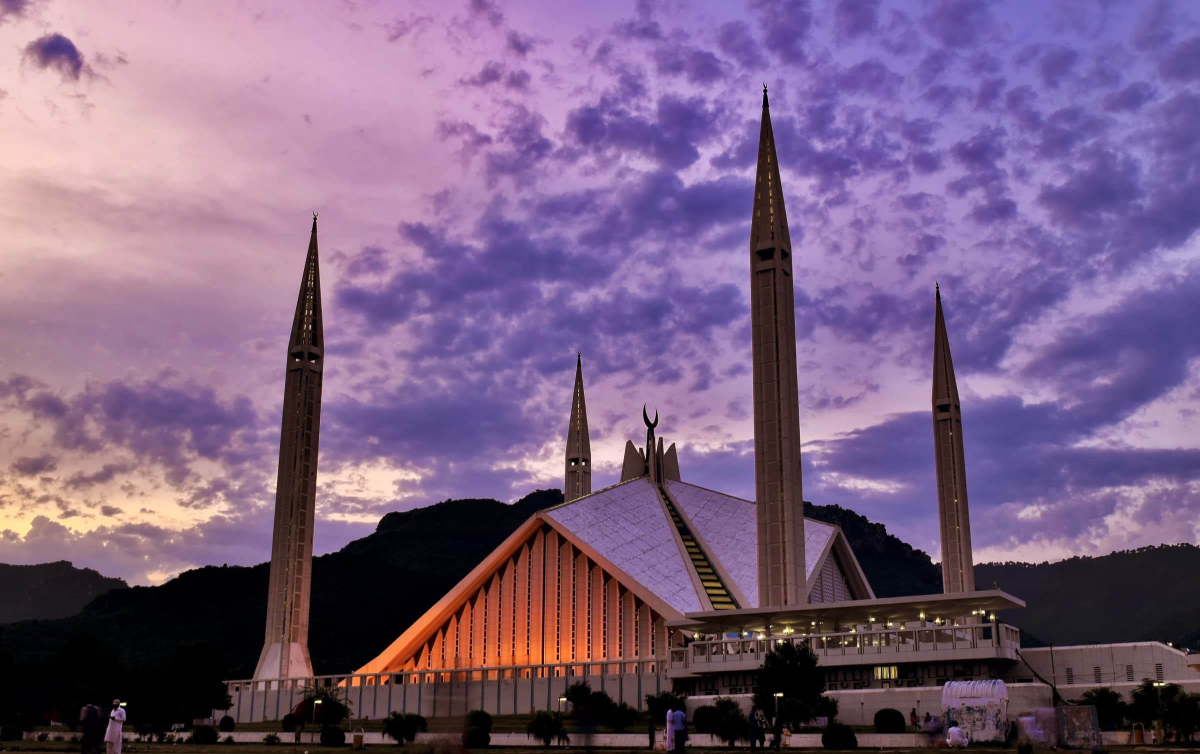 Faisal Mosque at dusk, Pakistan